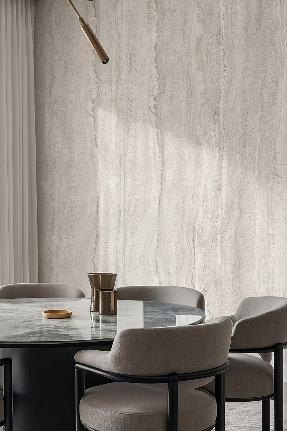 Lithos Lusso Img 01