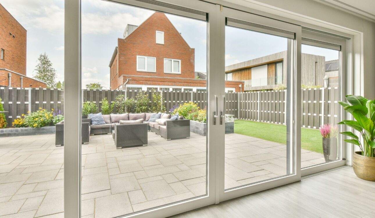 Synchronised Sliding Door Singapore: Black Frame vs White Frame