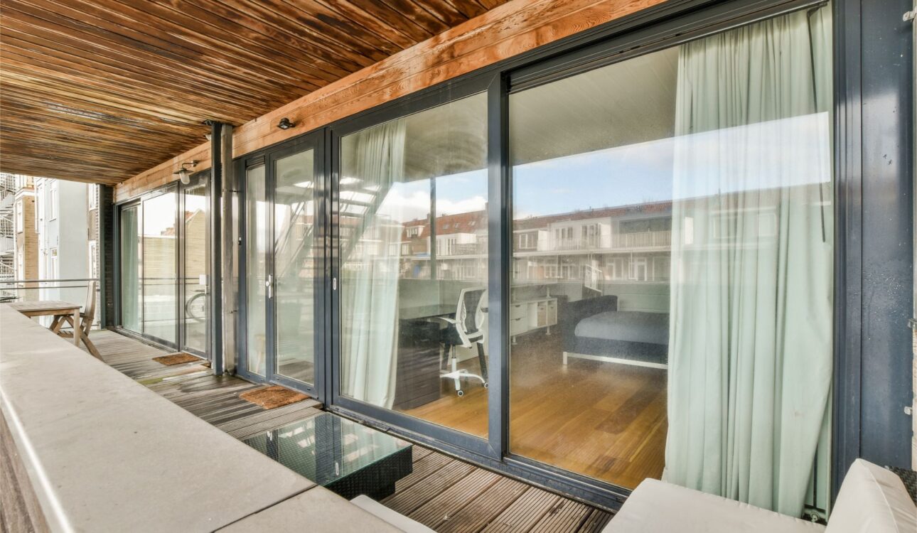 Synchronized Sliding Door Singapore: 2-Panel vs 3-Panel vs 4-Panel